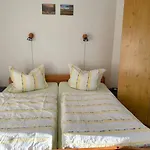 Apartment Haus Moewe *